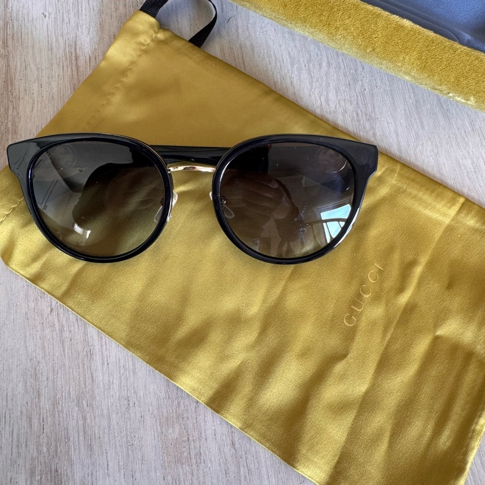 Gucci Black Cat-Eye Sunglasses